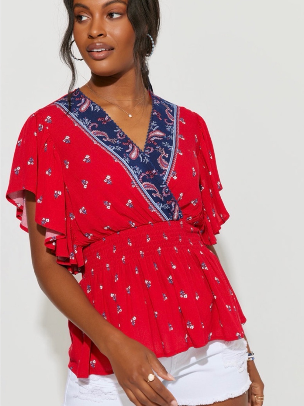Francesca's Mi Ami Red Floral Blouse with Navy Paisley V-Neck